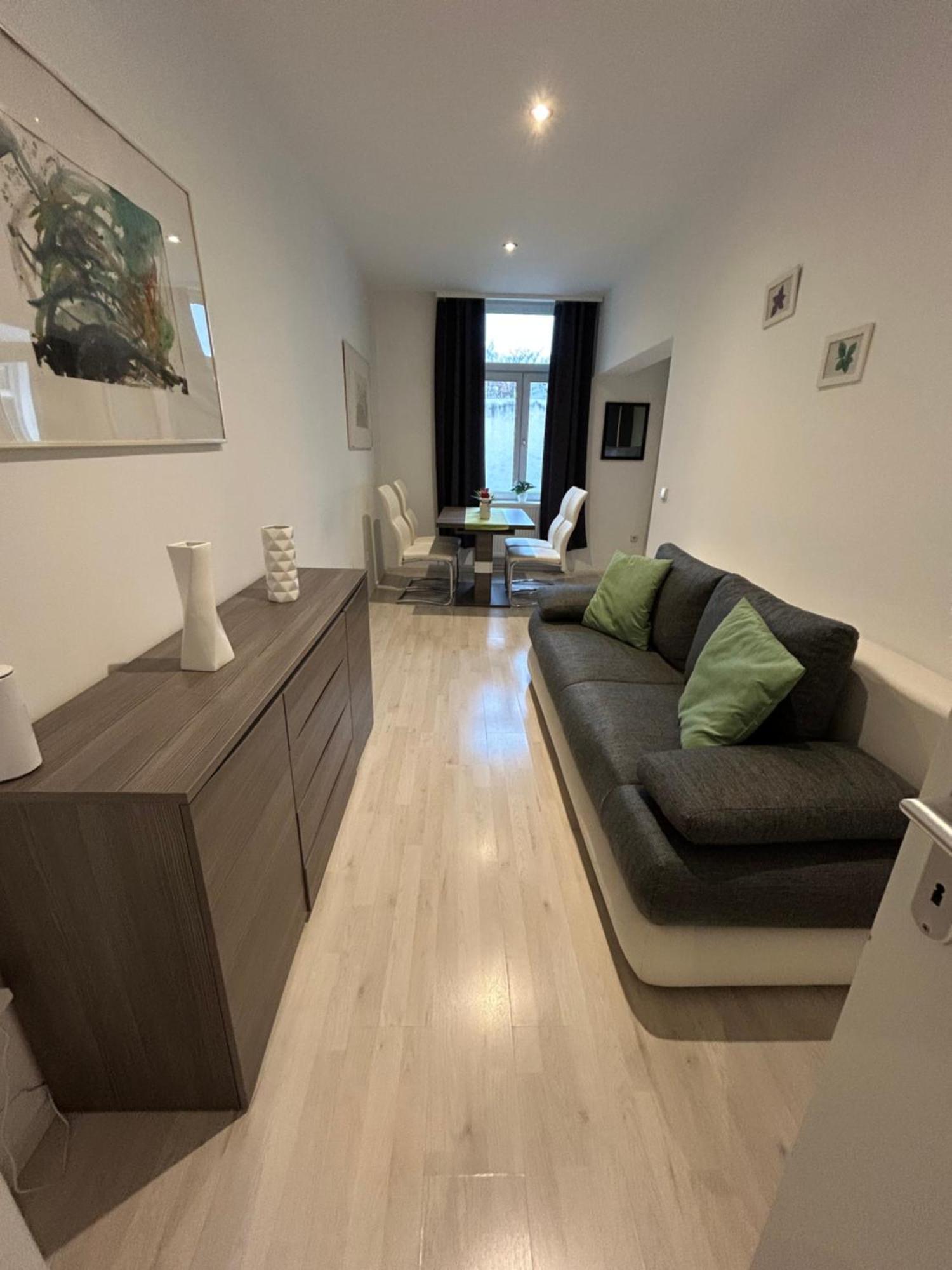 Schoene, Helle Wohnung In Stadtnaehe Viena Exterior foto