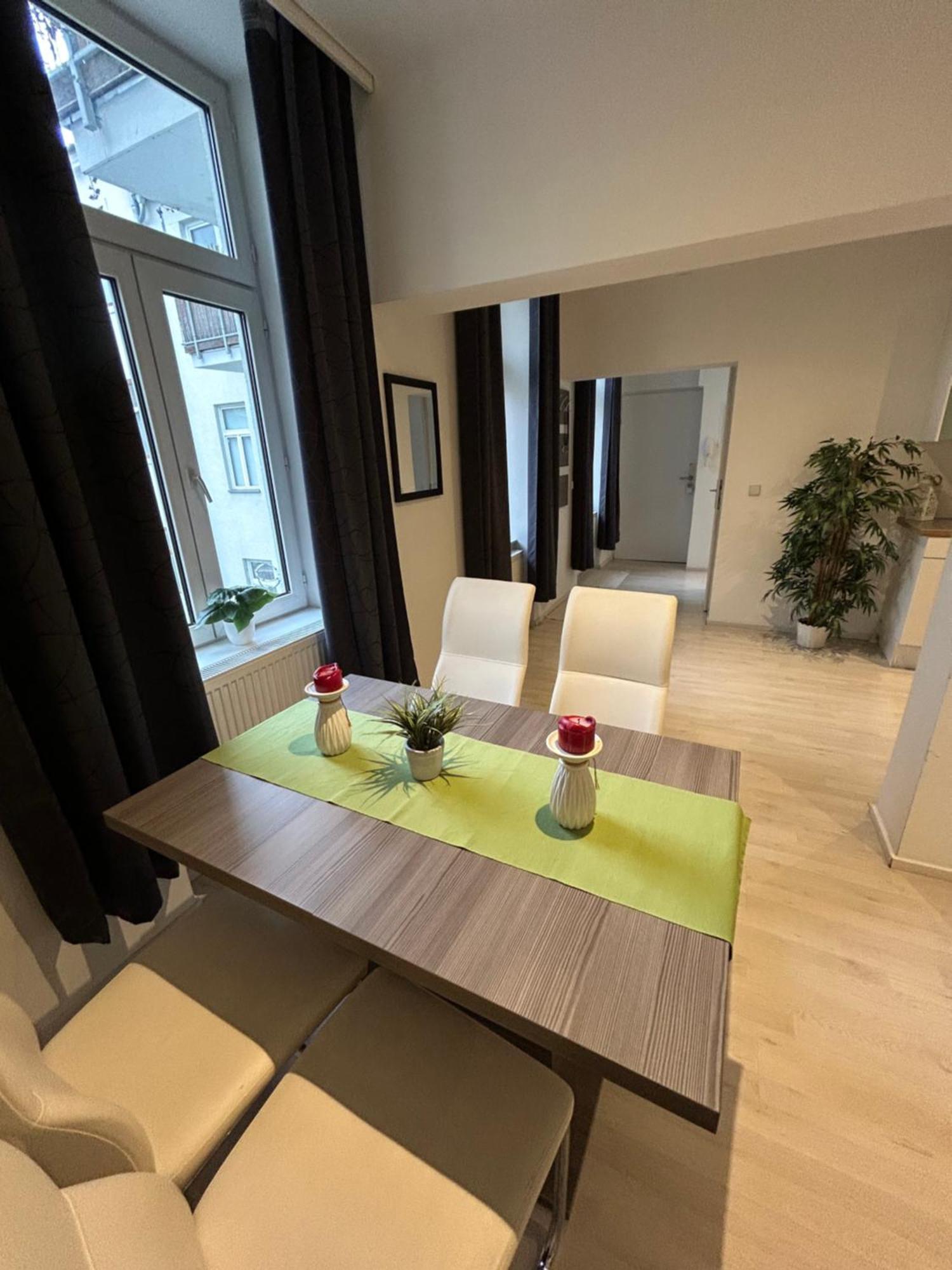 Schoene, Helle Wohnung In Stadtnaehe Viena Exterior foto