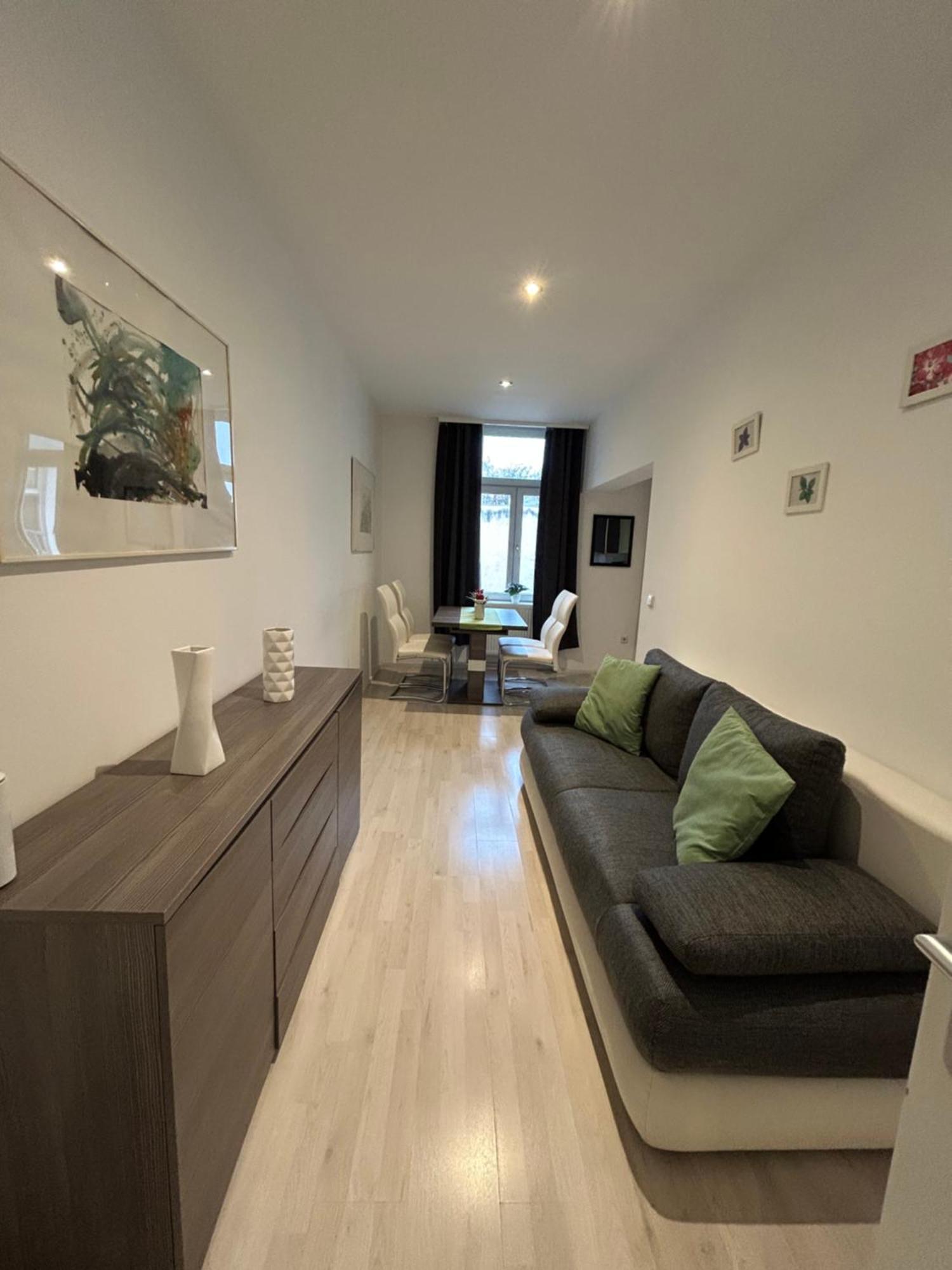 Schoene, Helle Wohnung In Stadtnaehe Viena Exterior foto